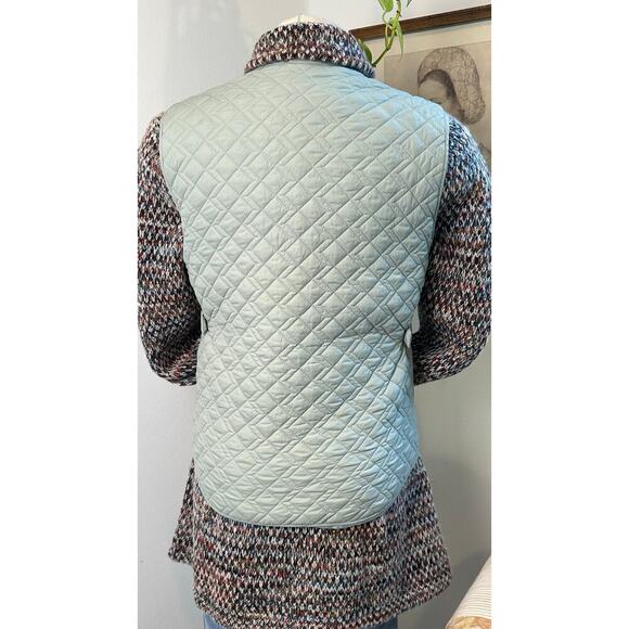 Light Blue Quilted Scallop Vest for Women - Puffer Style with Pockets size M - Picture 7 of 9